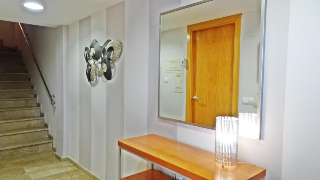 San Fernando Palace III - Beach House Oliva Bagian luar foto