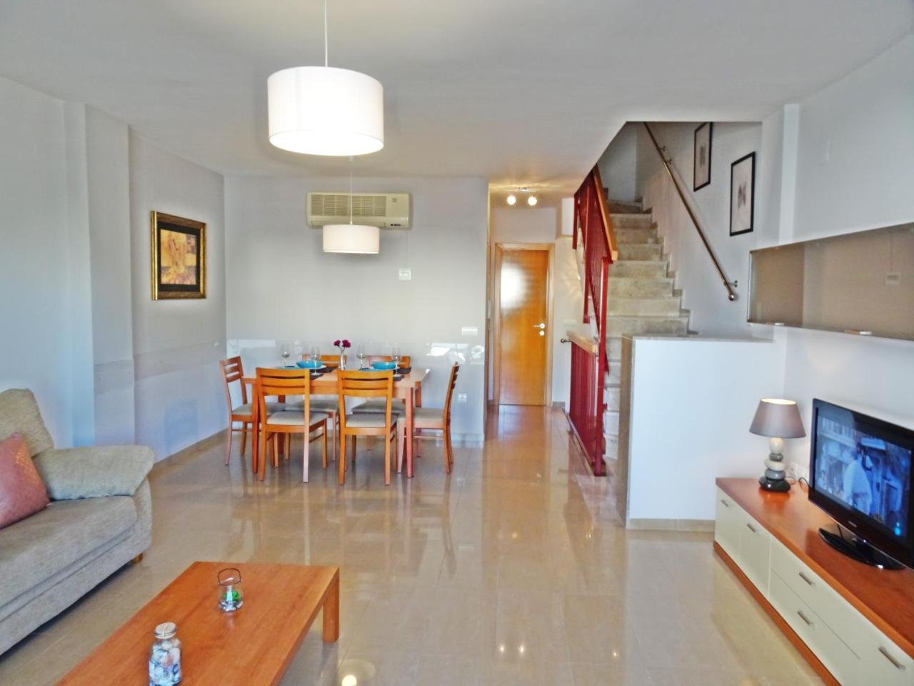 San Fernando Palace III - Beach House Oliva Bagian luar foto