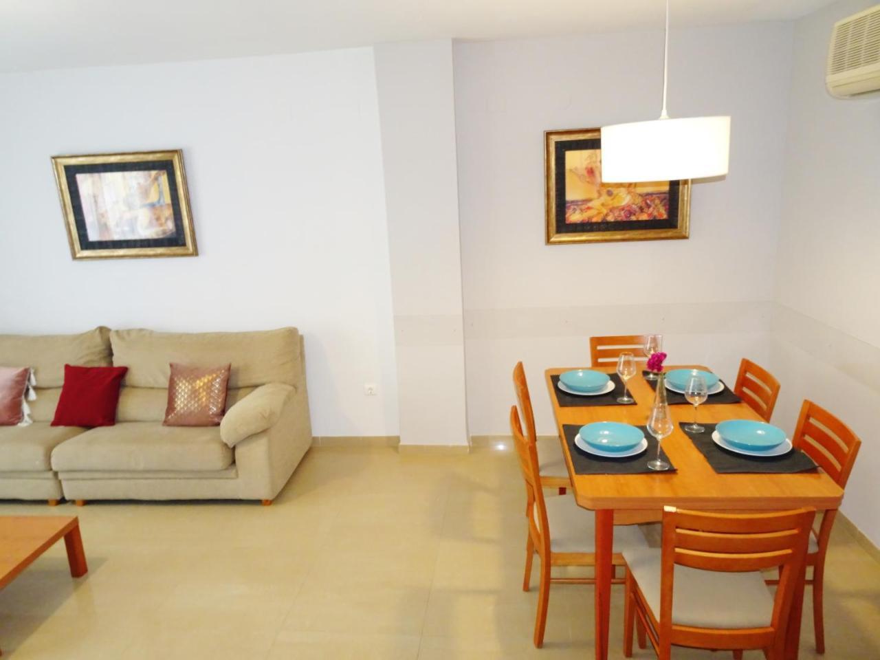San Fernando Palace III - Beach House Oliva Bagian luar foto